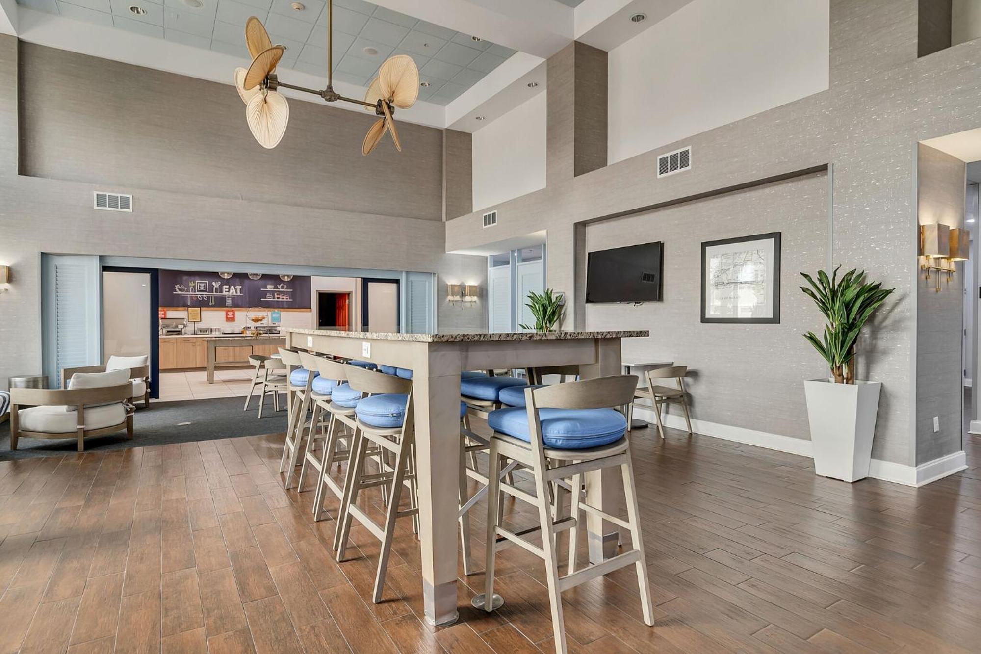 Hampton Inn&suites Destin Sandestin Area Hotel